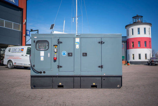 Reservkraftaggregat diesel i kapslat utförande för företag och verksamheter